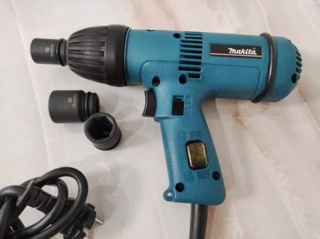 Ударный гайковерт Makita 6904VH