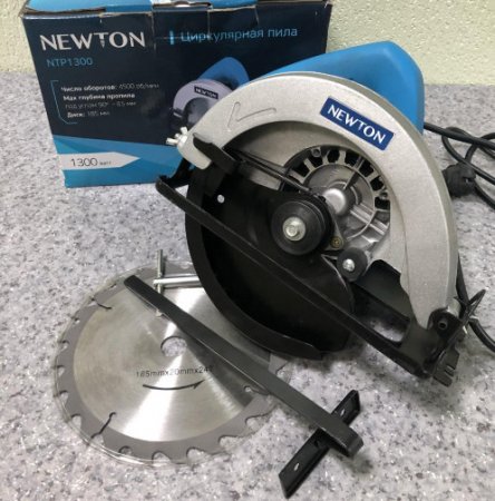 Дисковая пила (циркулярка) Newton NTP1300 (диск 185 мм)